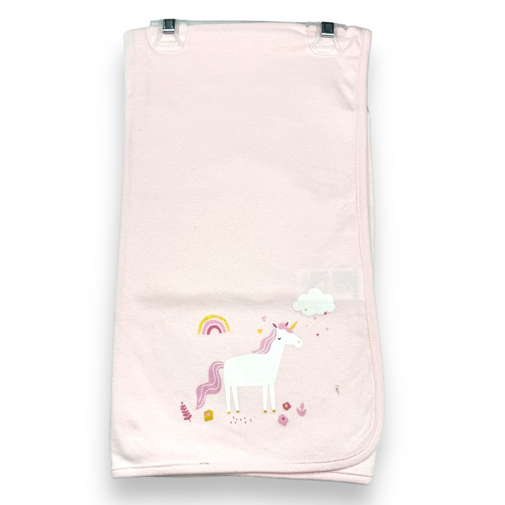 Pink Unicorn Dreams: 10-Piece Layette Gift Set