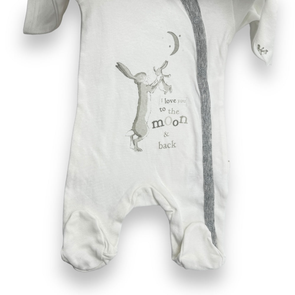 I Love You to the Moon and Back" 10-Piece Layette Gift Set