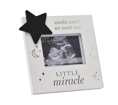 Personalised Countdown Scan Frame from BAMBINO BY JULIANA® – Ivory Resin with Chalkboard Heart