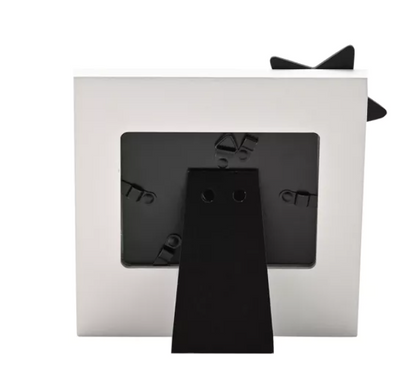 Personalised Countdown Scan Frame from BAMBINO BY JULIANA® – Ivory Resin with Chalkboard Heart