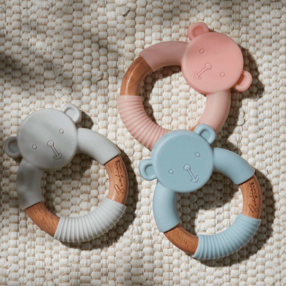 Sustainable wooden ring teether with teddy bear design