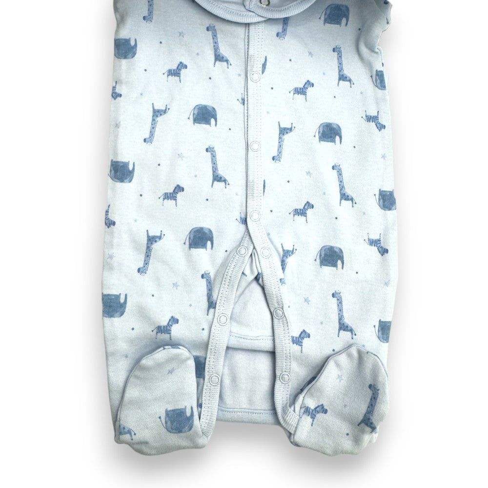 Safari Adventure: 10-Piece Baby Blue Layette Gift Set